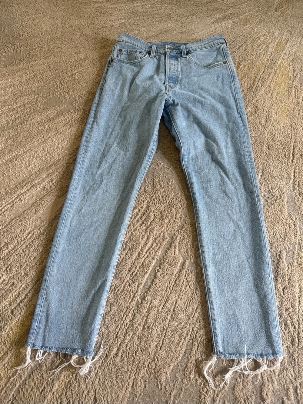 LEVI'S 501 FRAY HEM SKINNY JEANS light wash slim leg high rise 27 short